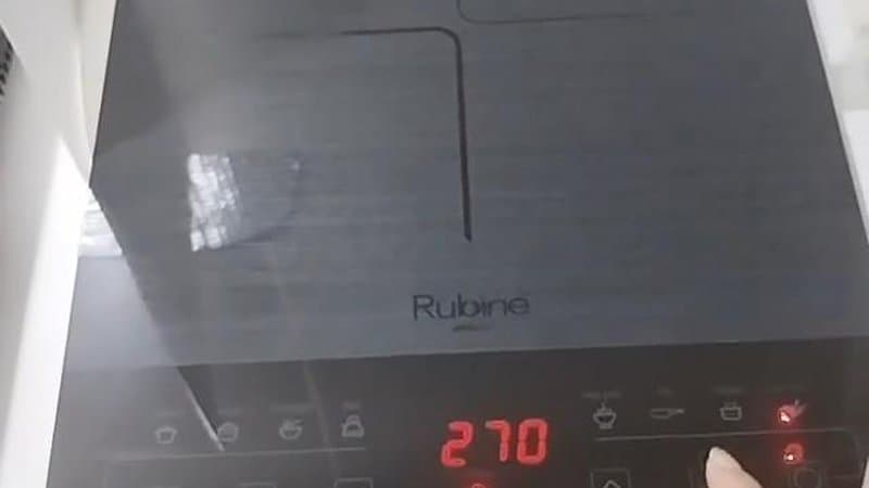 Cover Image for Review Rubine Ultra Slim Induction Cooker 2000W: Nipis, Selamat, Senang Guna
